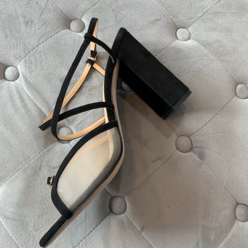 Nib $795 Chloe Gosselin sandals
